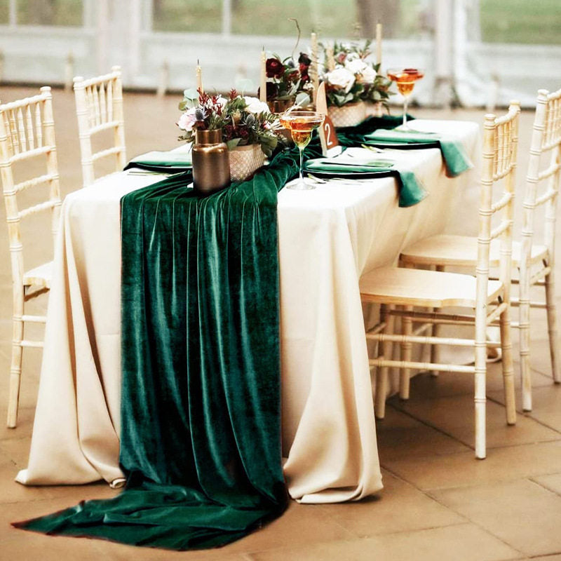 Flowerva  New Wedding Emerald Green Velvet Table Runner, for Birthday, Dinner &amp; Party Decor
