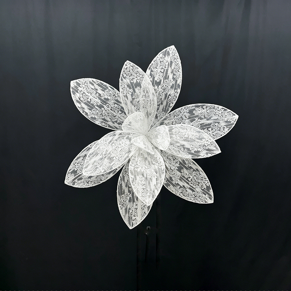 Flowerva Transparent Bloom Monolith Premium Decor
