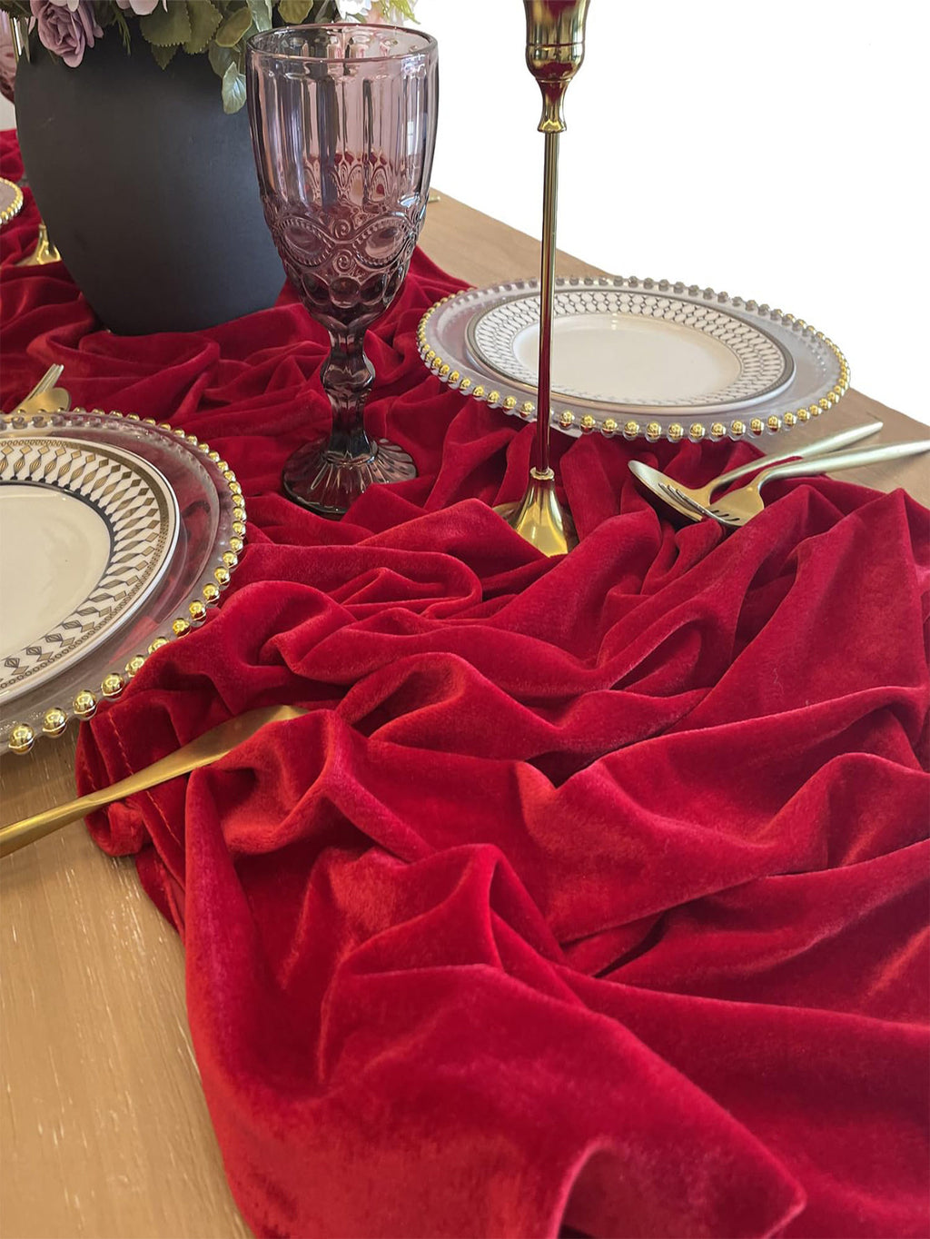 Flowerva  New Wedding Emerald Green Velvet Table Runner, for Birthday, Dinner &amp; Party Decor