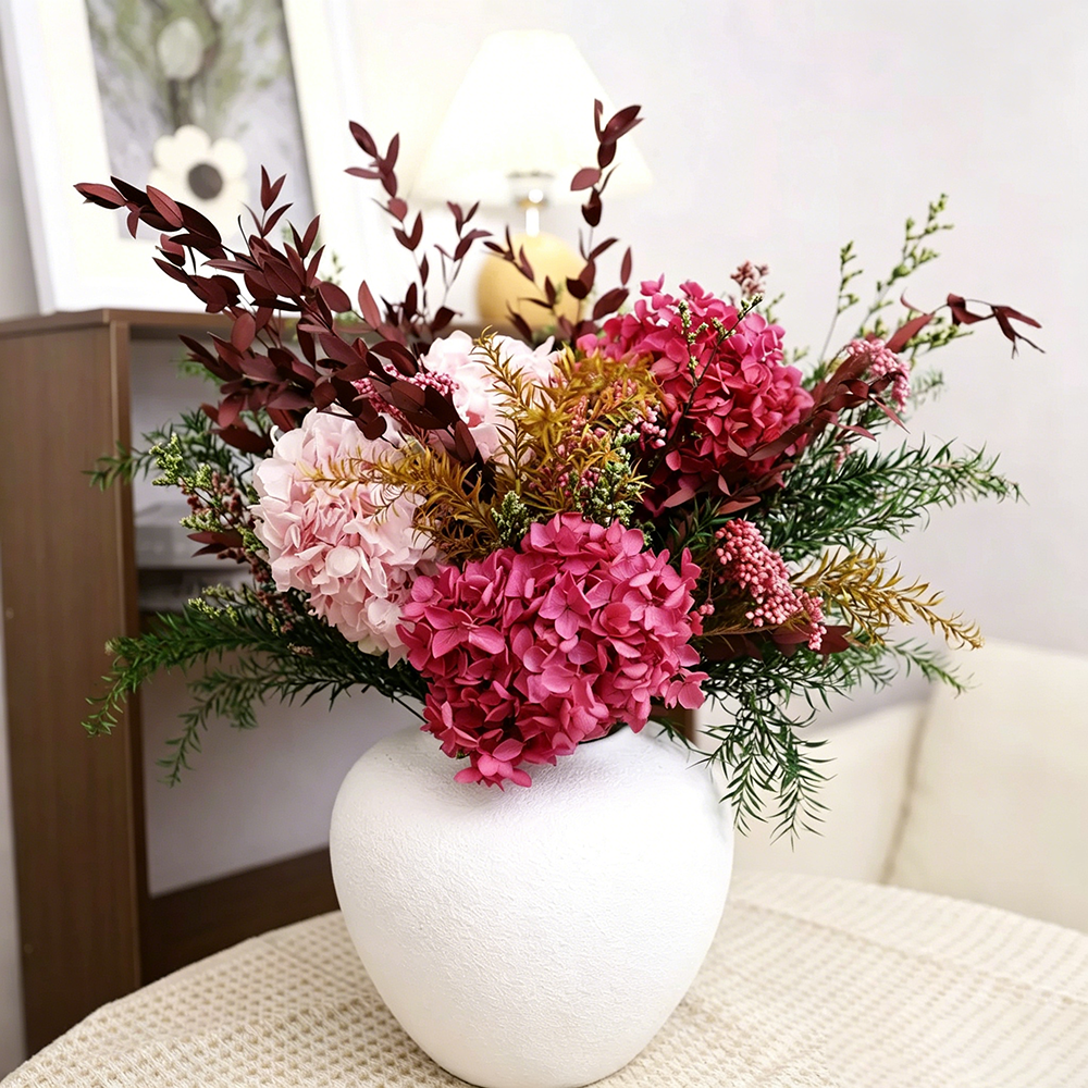 Flowerva Voluminous Hydrangea Vase Arrangement Premium Decor
