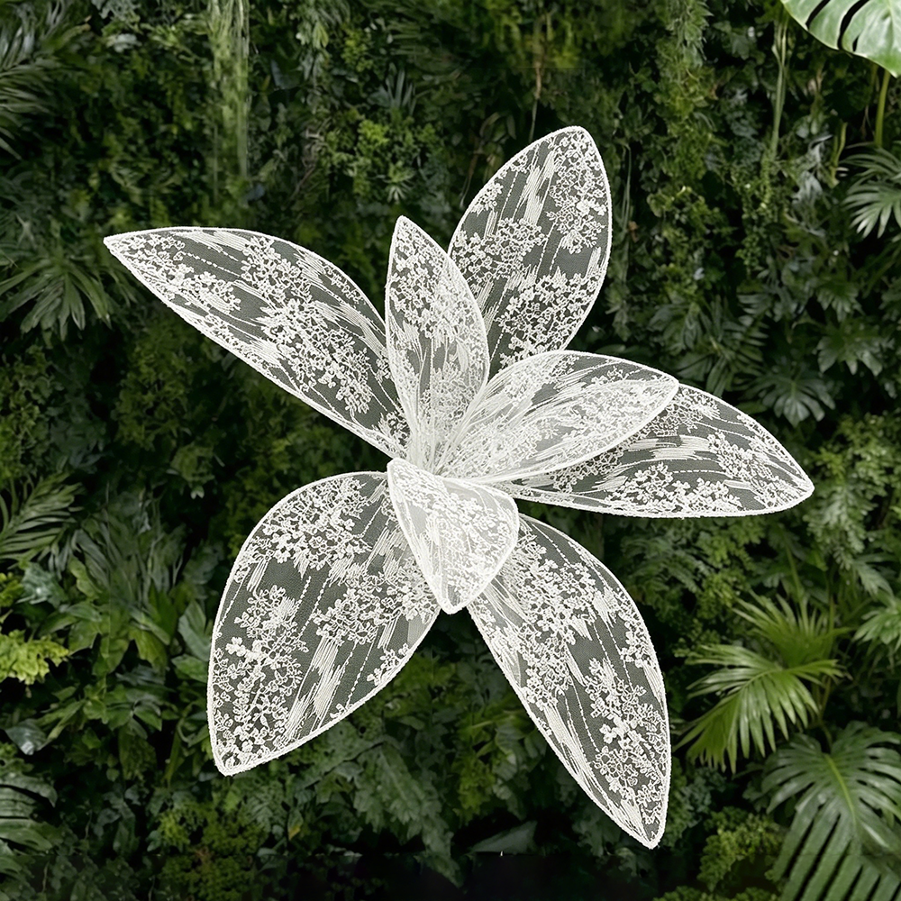 Flowerva Lacework Floral Silhouette Premium Decor