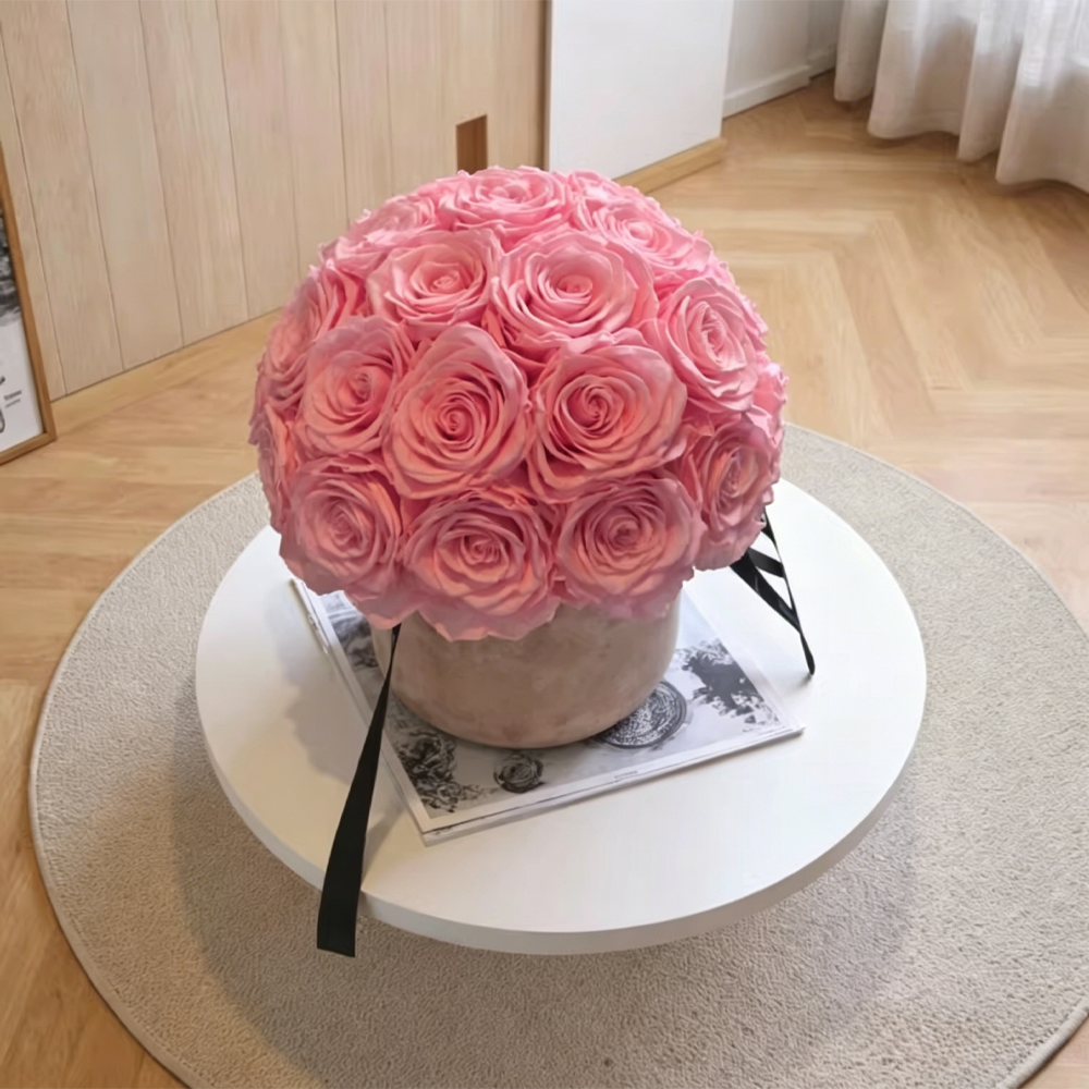 Premium Preserved Roses Coral Pink Gift Box