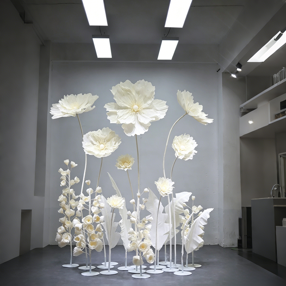 Flowerva Wisp Form Stand Premium Decor