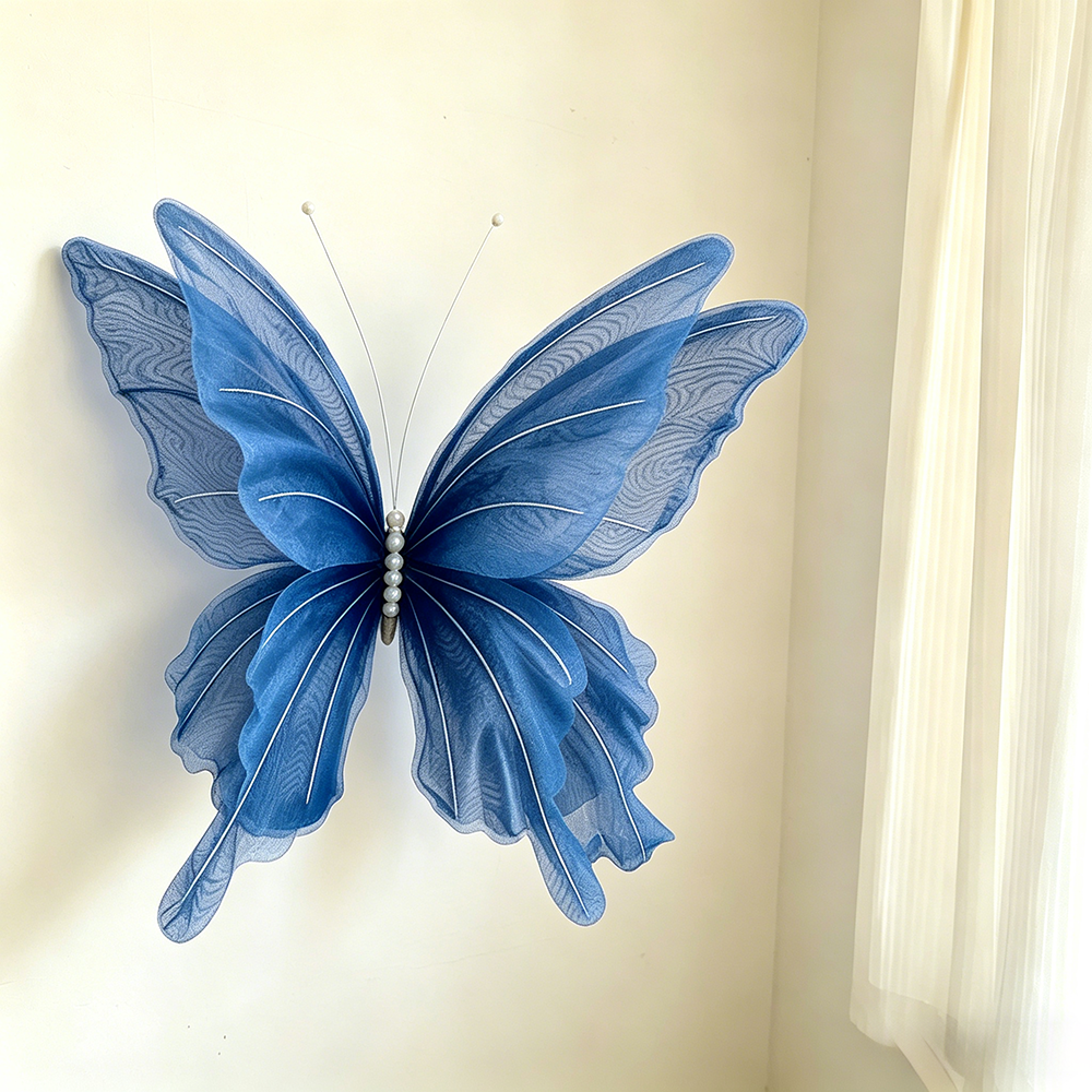Flowerva Delicate Drift Art Accent