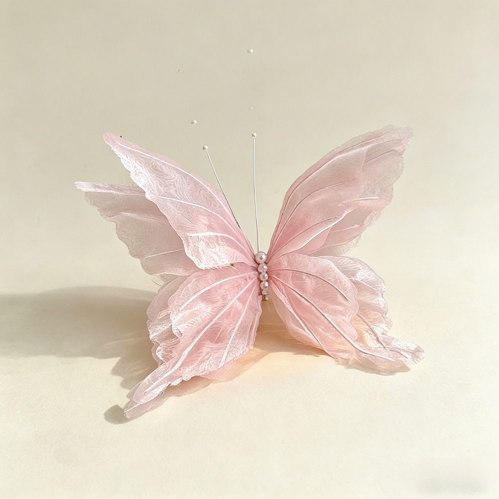 Flowerva Delicate Pink Drift Art Accent