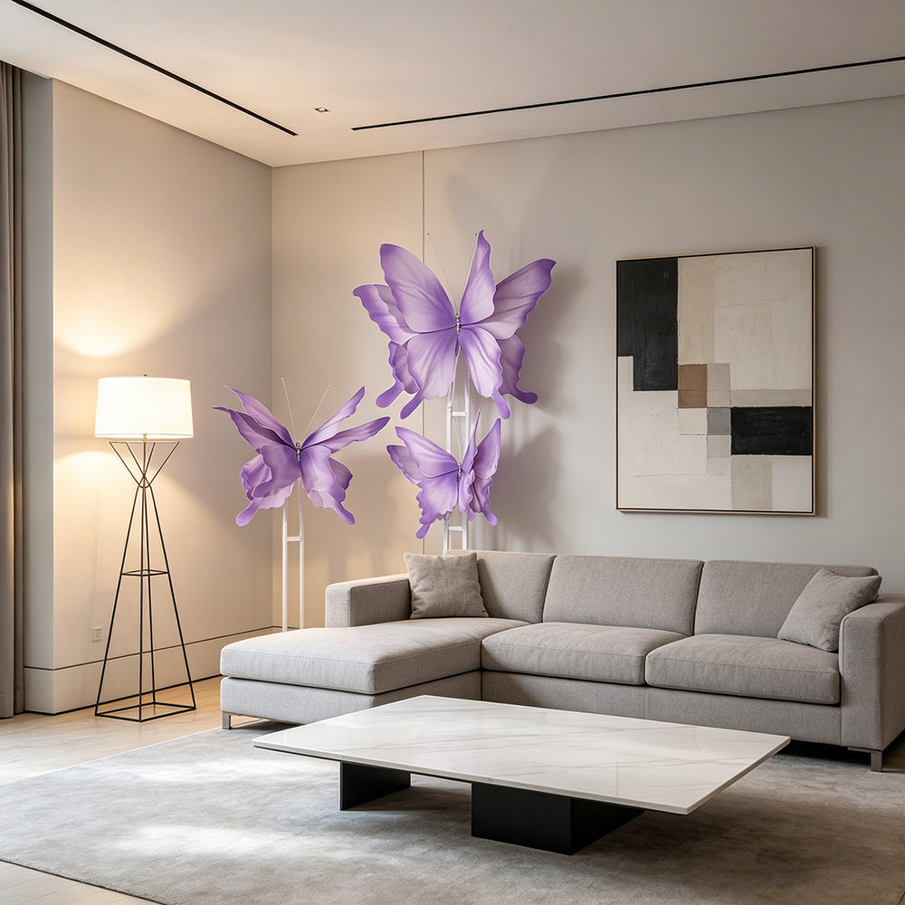 Acento artístico de mariposa etérea Flowerva