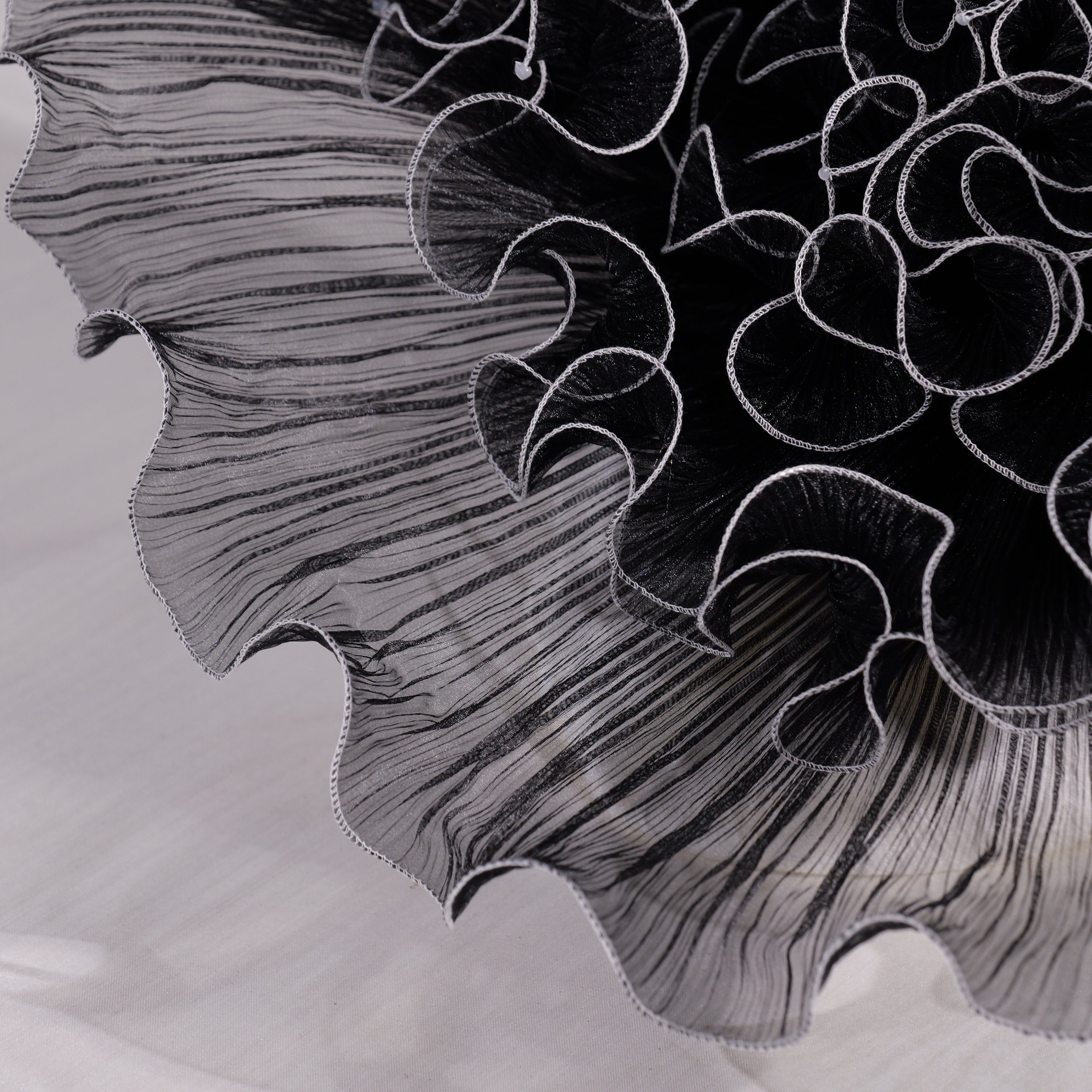 Flowerva Nocturne Sheer Premium Flower
