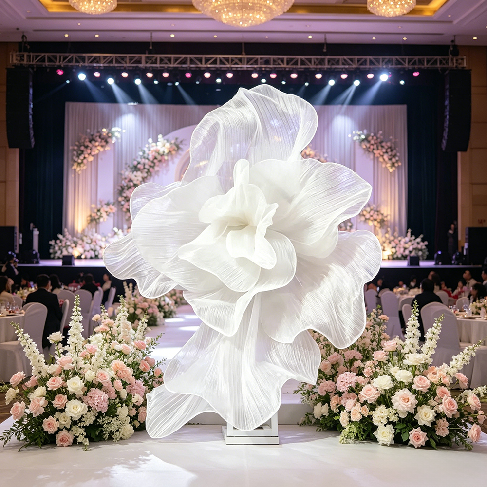 Flowerva Gradient White Veil Form Art Installation (Without Base)