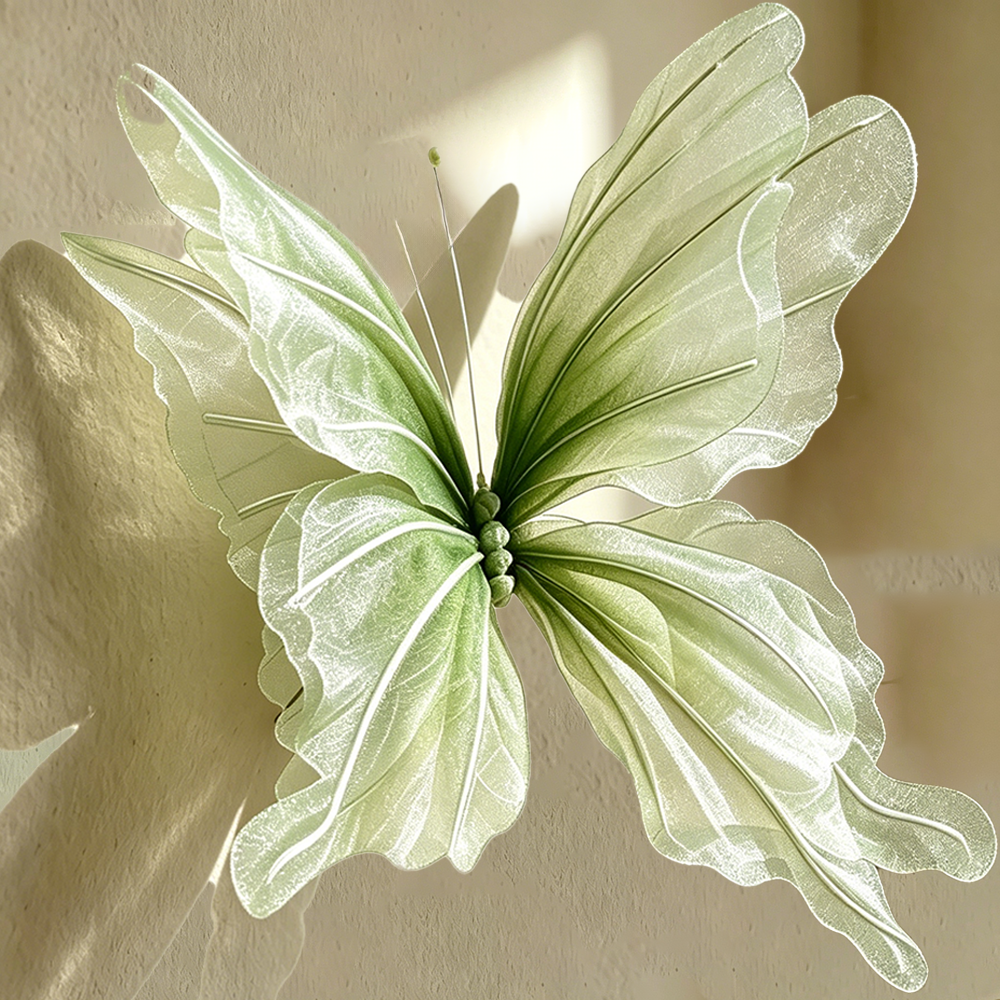 Flowerva Delicate Green Drift Art Accent