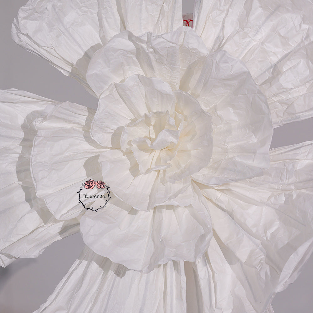 Flowerva Couture Crinkle White Art Installation