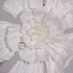 Flowerva Couture Crinkle White Art Installation