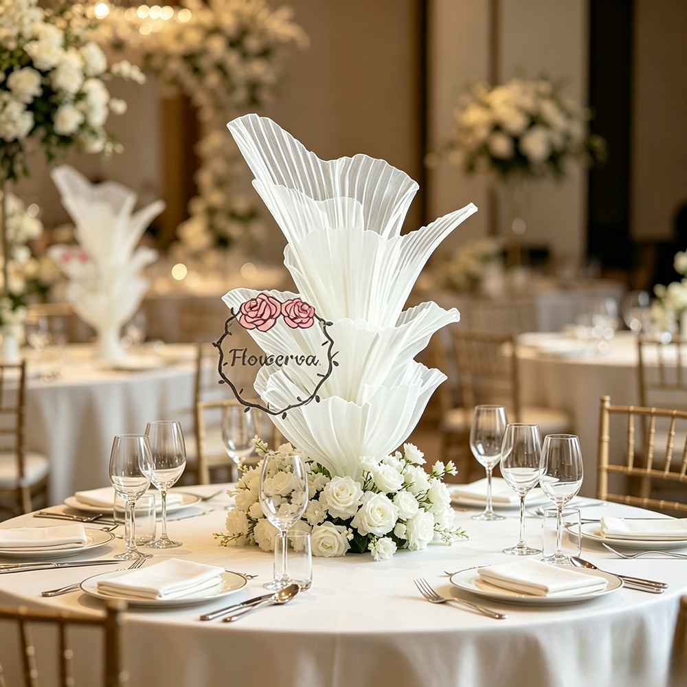 Flowerva White Aura Pleat Table Flower