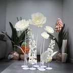 Flowerva Wisp Form Stand Premium Decor