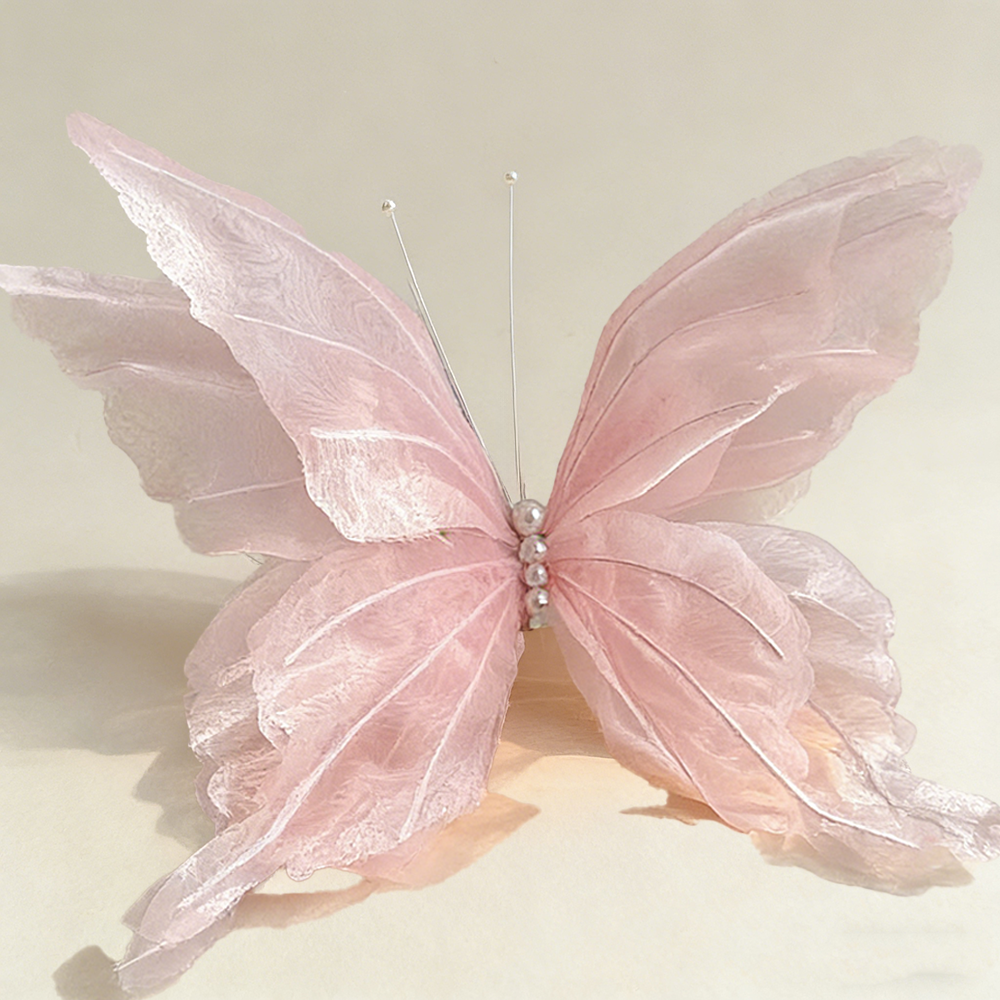 Flowerva Delicate Drift Art Accent