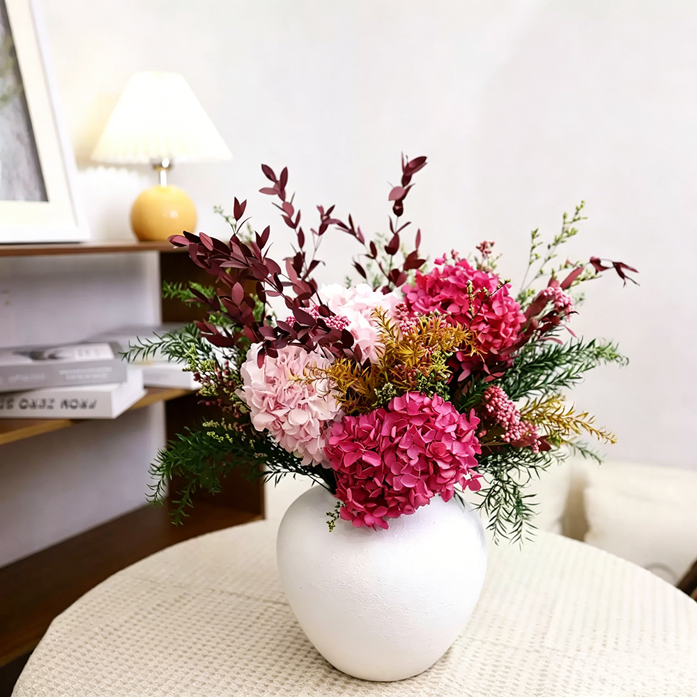 Flowerva Voluminous Hydrangea Vase Arrangement Premium Decor