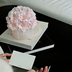 Premium Eternal Rose with Luxury Jade Vase Gift Box