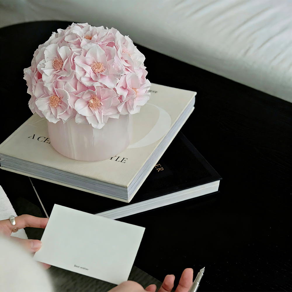 Premium Eternal Rose with Luxury Jade Vase Gift Box