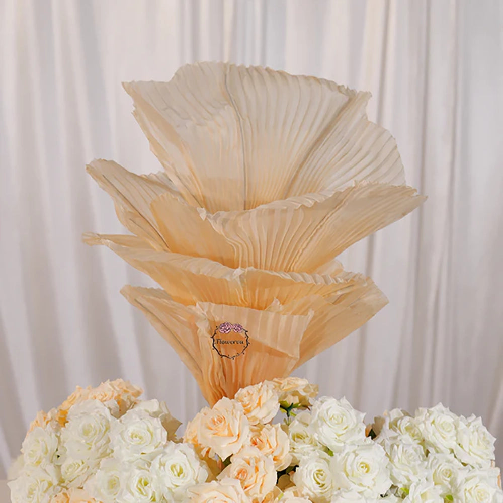 Flowerva Champagne Aura Pleat Table Flower