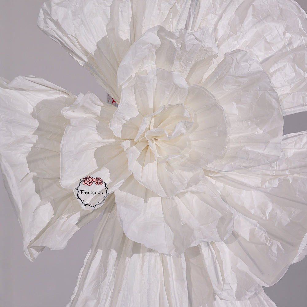 Flowerva Couture Crinkle White Art Installation