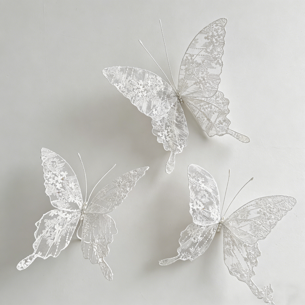 Flowerva Velvet Wing Lace Art Accent