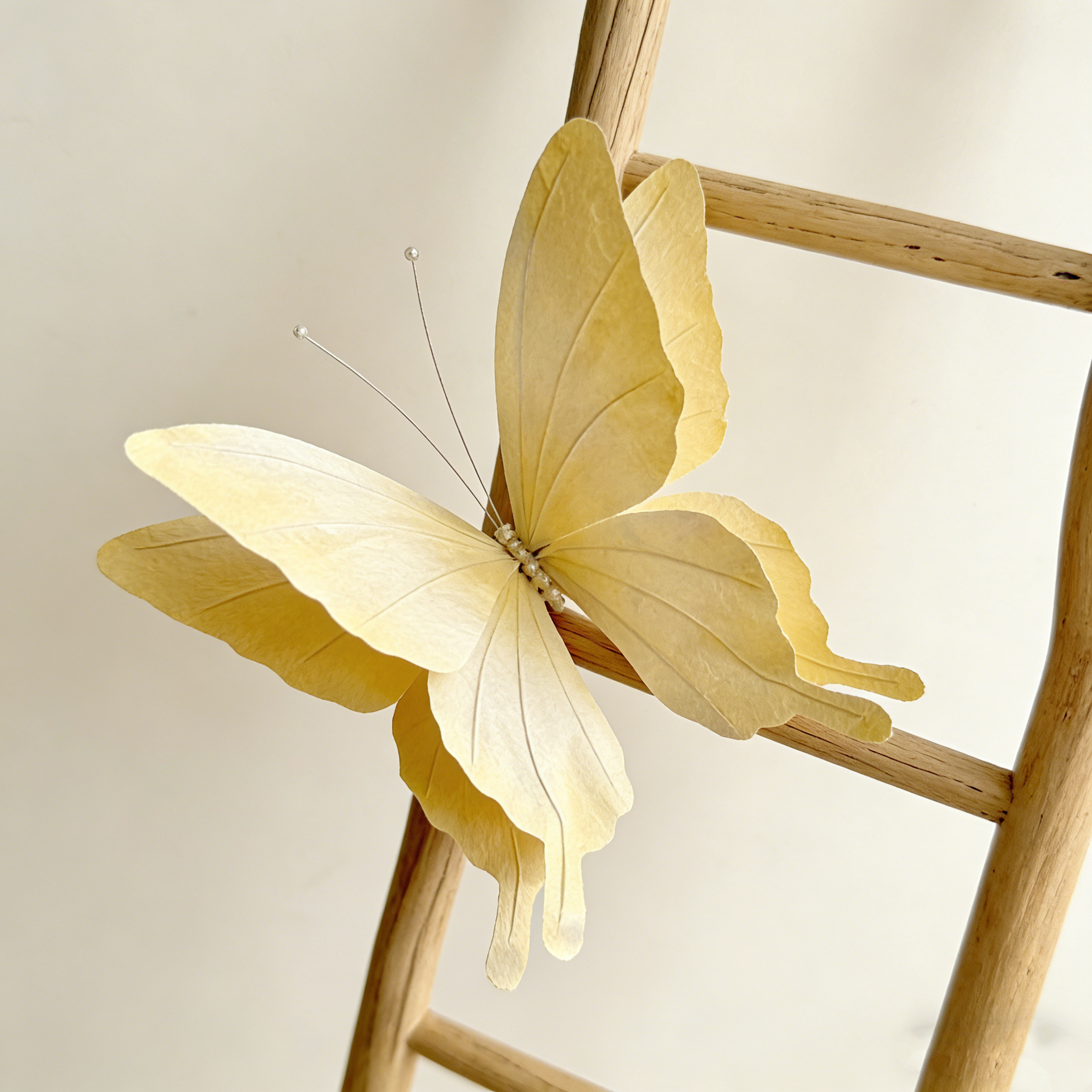 Flowerva Papillon Flutter Art Accent