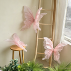 Flowerva Delicate Drift Art Accent