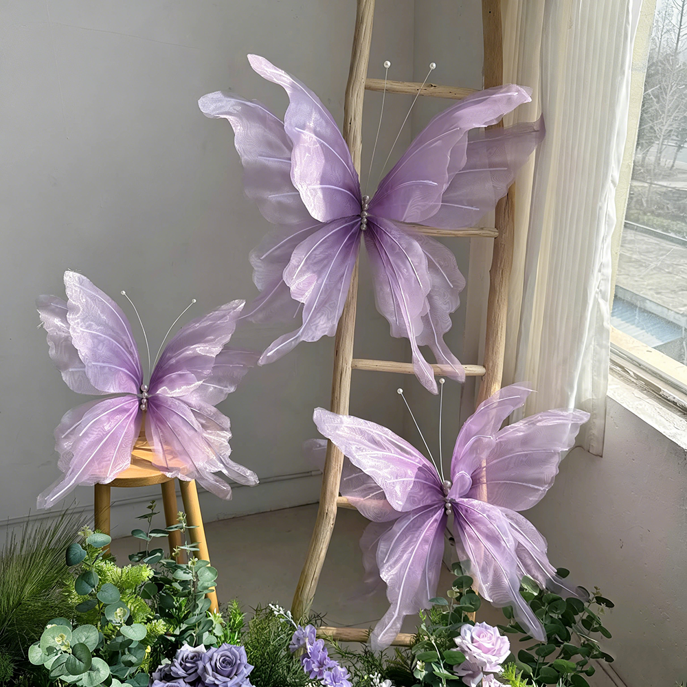 Flowerva Delicate Drift Art Accent