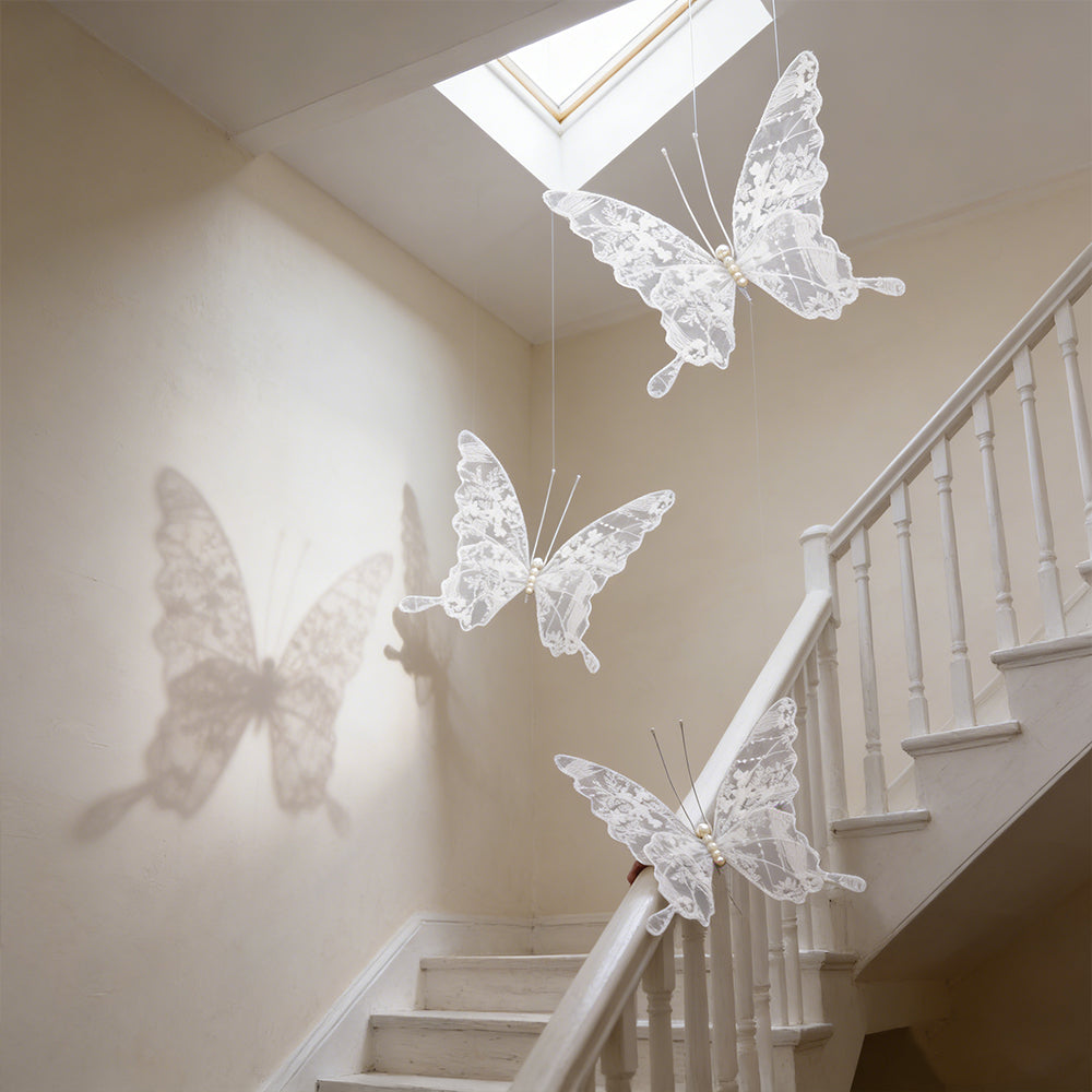 Flowerva Velvet Wing Lace Art Accent